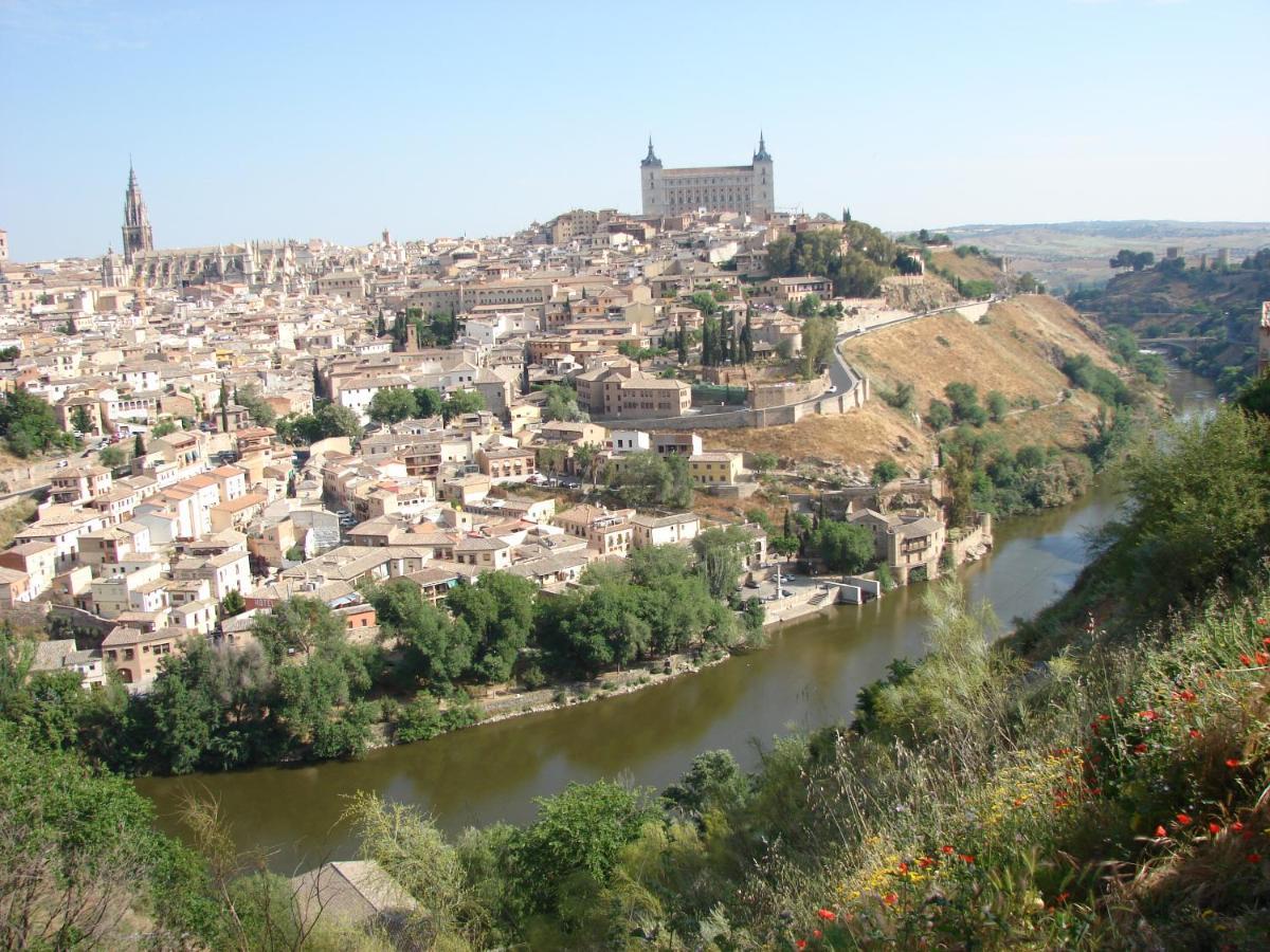 Puerta Del Vado Alto Appartement Toledo Buitenkant foto