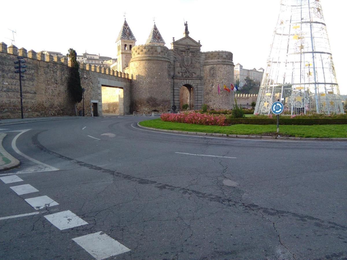 Puerta Del Vado Alto Appartement Toledo Buitenkant foto